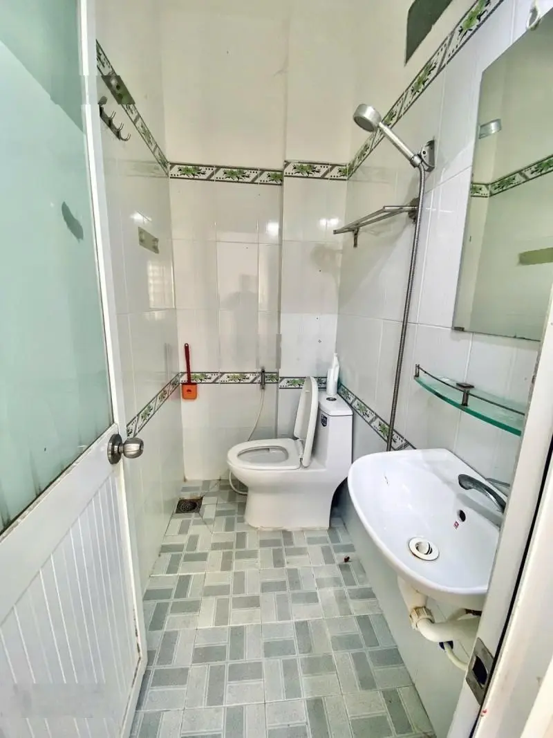 Bán Nhà Ngay Emart Phan Huy Ích, Gò Vấp, 50m2, 4Tỷ8