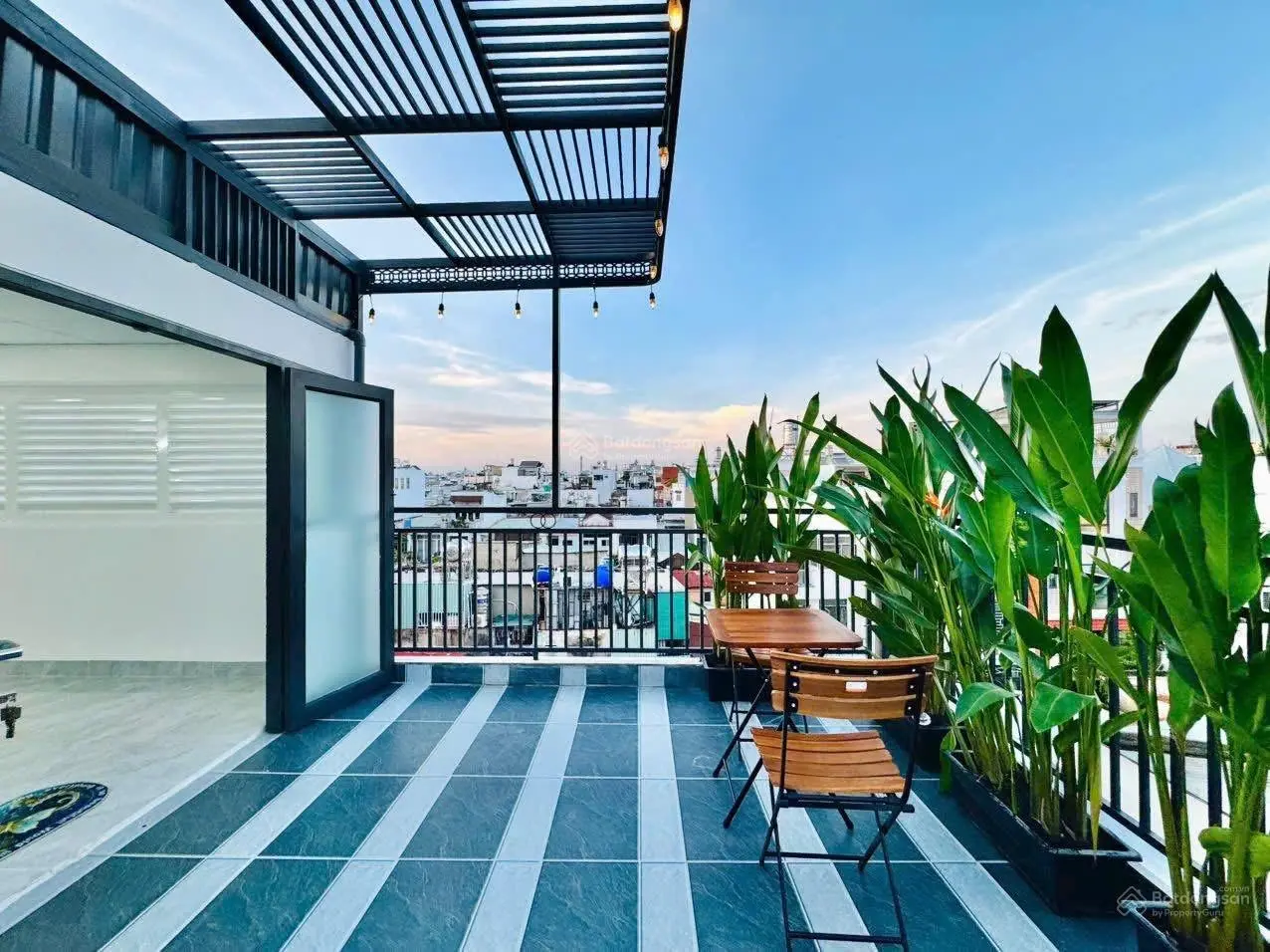 Chủ Muốn Bán Nhà Cho Thuê 21 Triệu/Tháng Đường Sư Vạn Hạnh,P.12,Quận 10,Giá:4,65Tỷ/ 80m2(5x16) 2Lầu