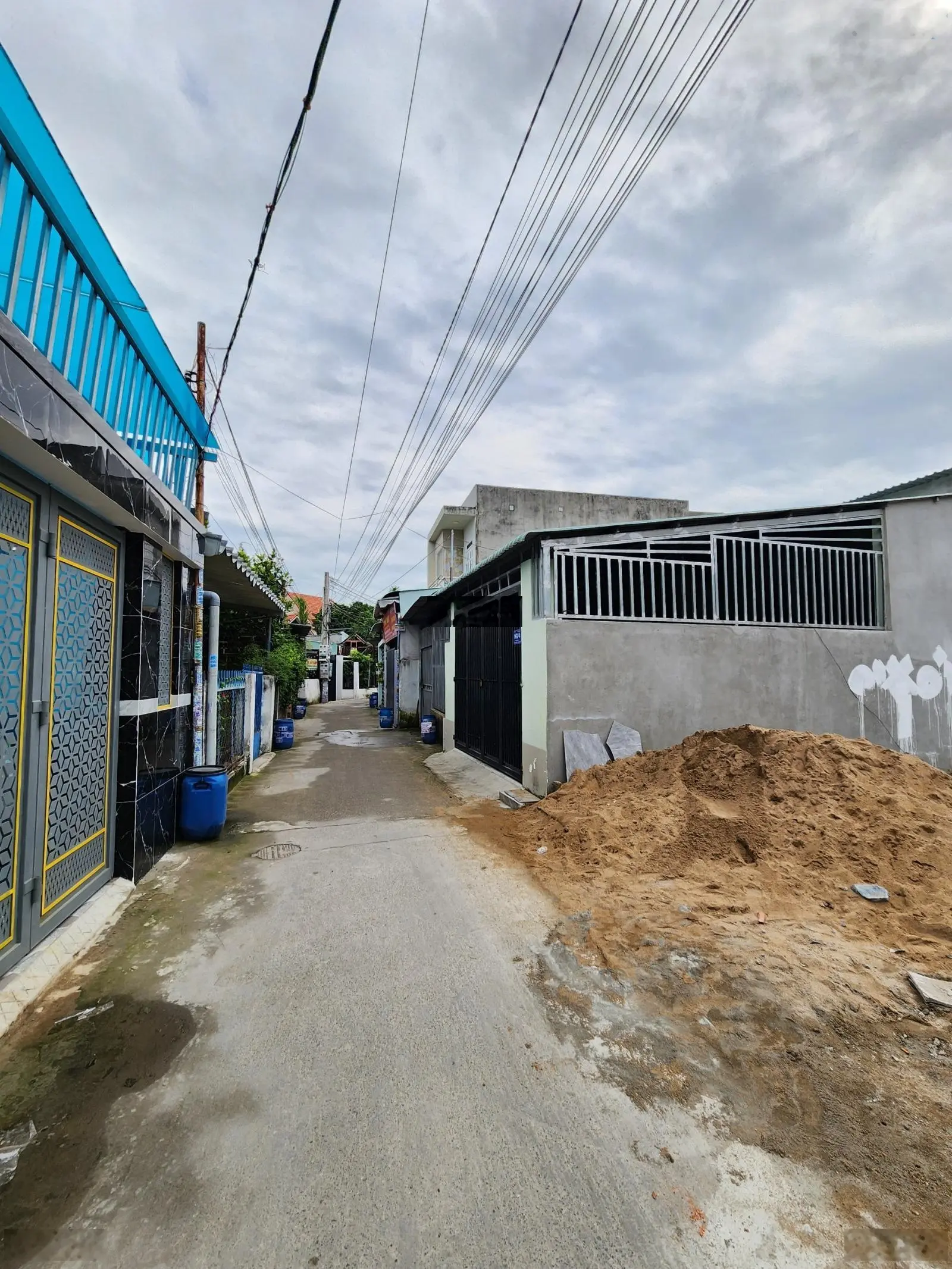 2,7 tỷ bán nhà gần đường ĐT743B chỉ 300m, P. Tân Đông Hiệp, TP. Dĩ An