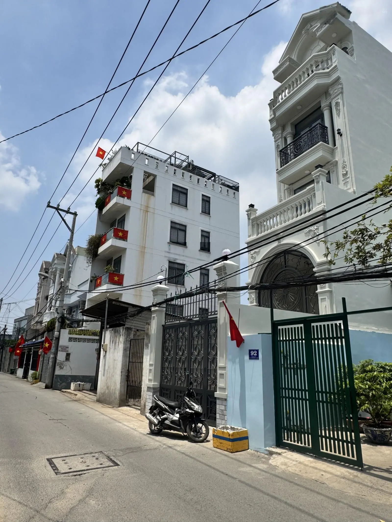Chính chủ bán nhà đẹp phường bình trưng đông Q2. Tp thủ Đức