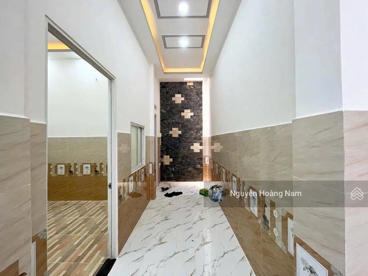 Cần bán nhà 1 trệt 1 lầu chỉ 1.990 tỷ, MT Trịnh Như Khuê, Bình Chánh, 3PN - 2WC, sổ sẵn hoàn công