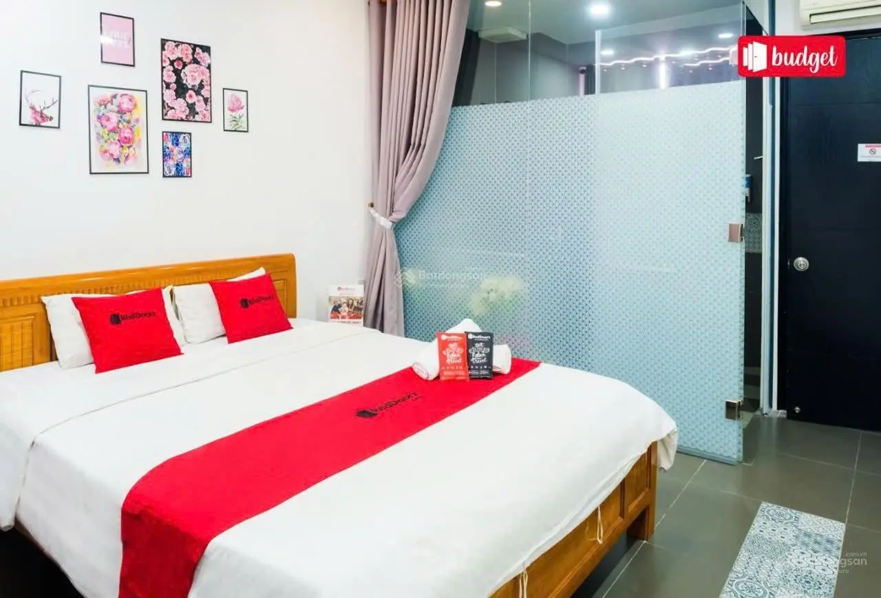 Siêu Phẩm Mặt tiền khan hiếm khu Tân Định-Quận1-Giá Hầm 4 tầng- thang máy- 7 PN-55m2-Giá 18,8