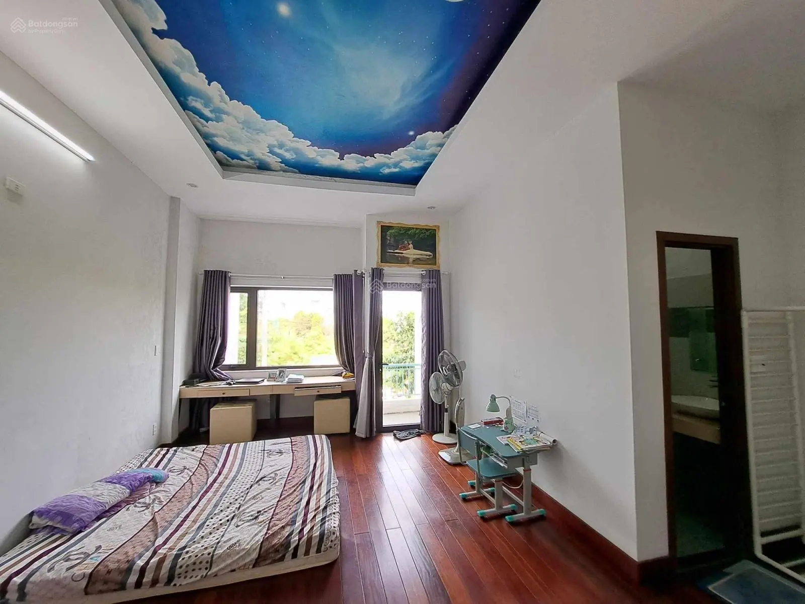 Bán nhà 3 tầng 3 mê, diện tích 103m2 đường 7,5m lề 4m gần ngay Bùi Tá Hán