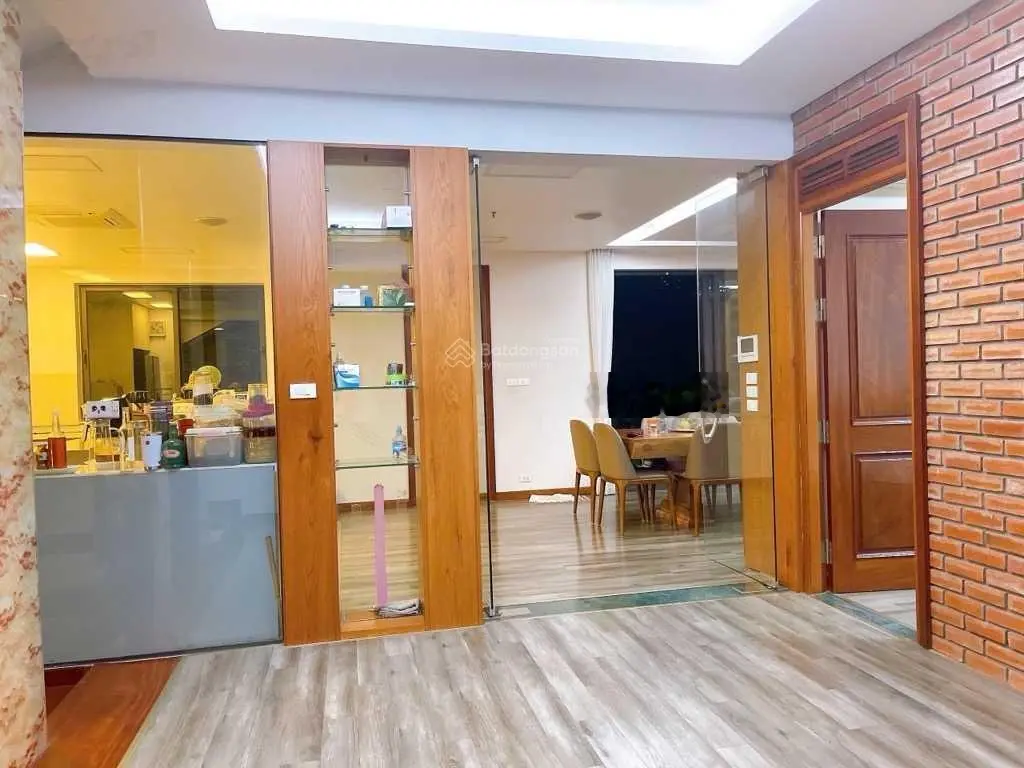 BÁN SIÊU BIỆT THỰ SÂN VƯỜN ĐƠN LẬP - LÔ GÓC 2 MẶT ĐƯỜNG Ô TÔ TRÁNH ĐỖ - 5 TẦNG THANG MÁY, 230M