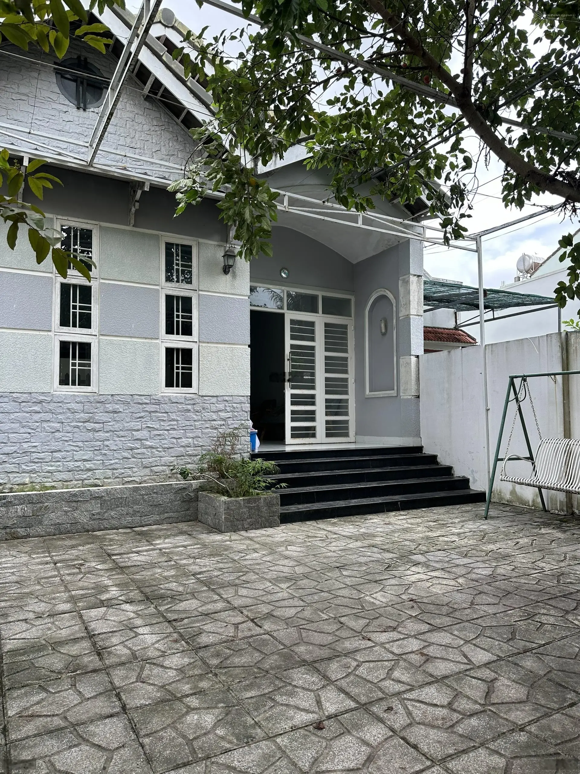 Em CHÍNH CHỦ CẦN BÁN GẤP NHÀ VĨNH THẠNH- Nha Trang. 207m2. Ngang gần 9m. Đất vuông vắn