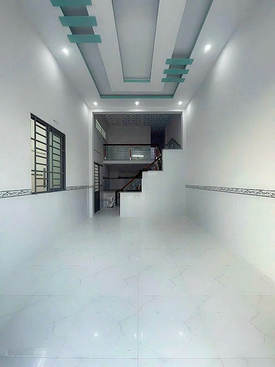 Dãy trọ nằm sát chợ Bình Chánh cách KCN Cầu Tràm 1km thu nhập hằng tháng 12tr. Có 10 phòng 1 kiot