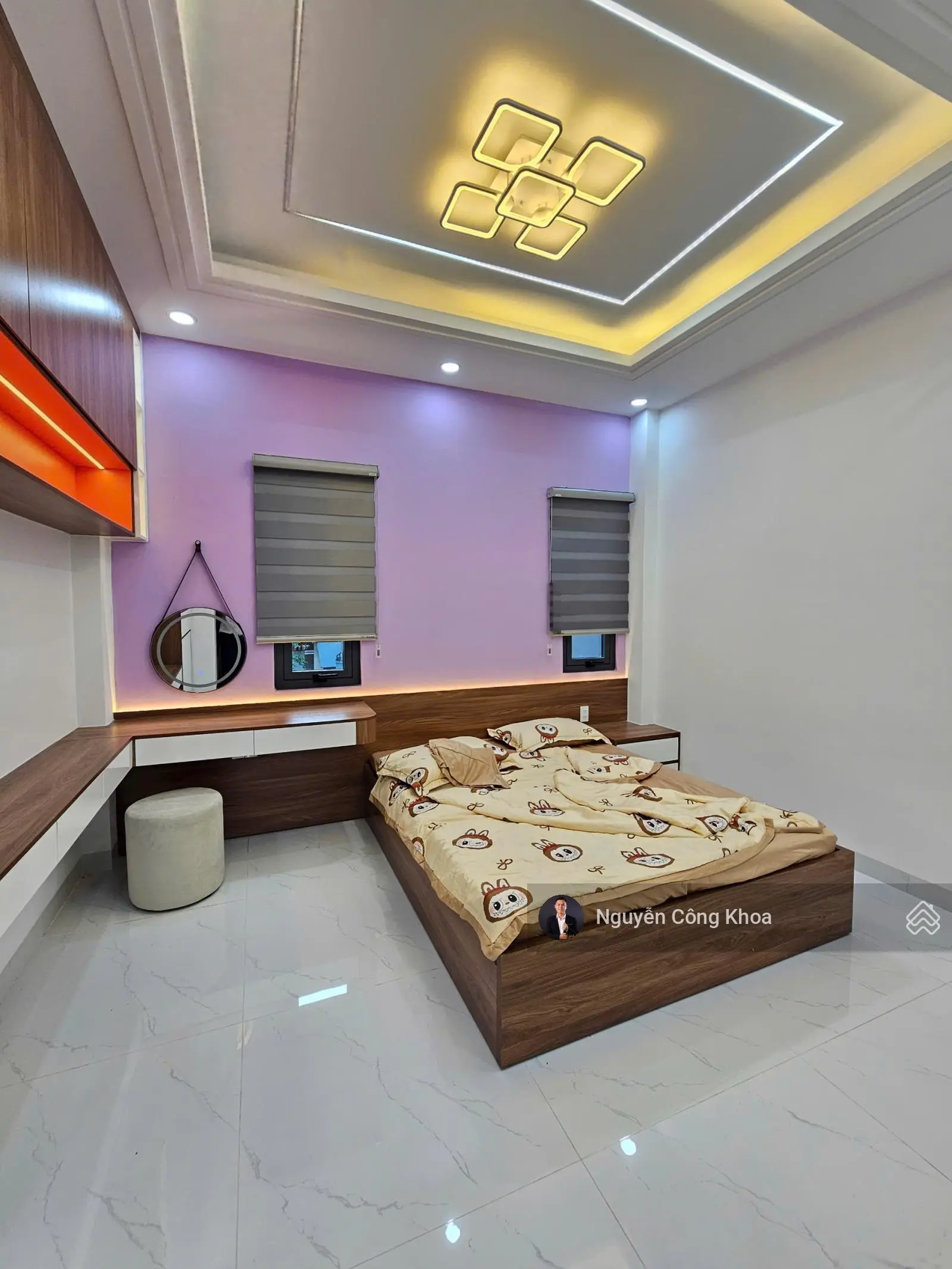 Bán nhà đúc 3 tấm mẫu hiện đại, sân ô tô, 4 phòng ngủ, đầy đủ nội thất, KDC P. Bình Chuẩn, Thuận An
