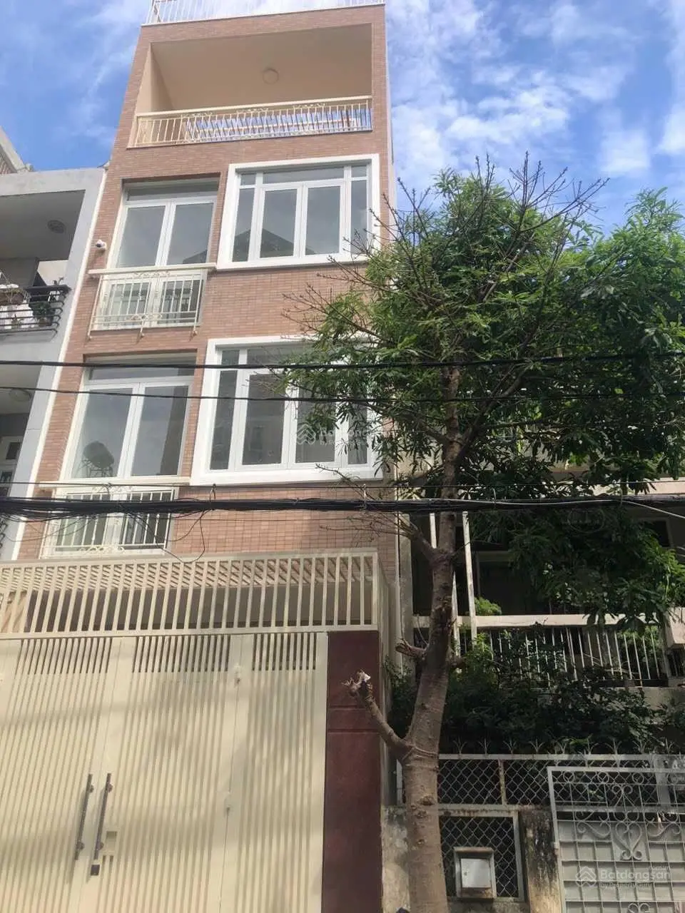 Nhà Nguyễn Thượng Hiền ngay chợ Cây Quéo, Bình Thạnh, 48m2, 5 tầng, 6PN hẻm 4m, giá 6.9 tỷ