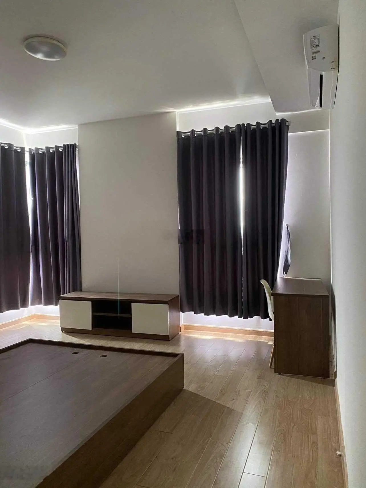 Cần bán căn hộ Era Town Q7, DT 121m2 - 3PN view sông. Bank hỗ trợ 70% giá: 4 tỷ 250. LH: 0938 371 ***
