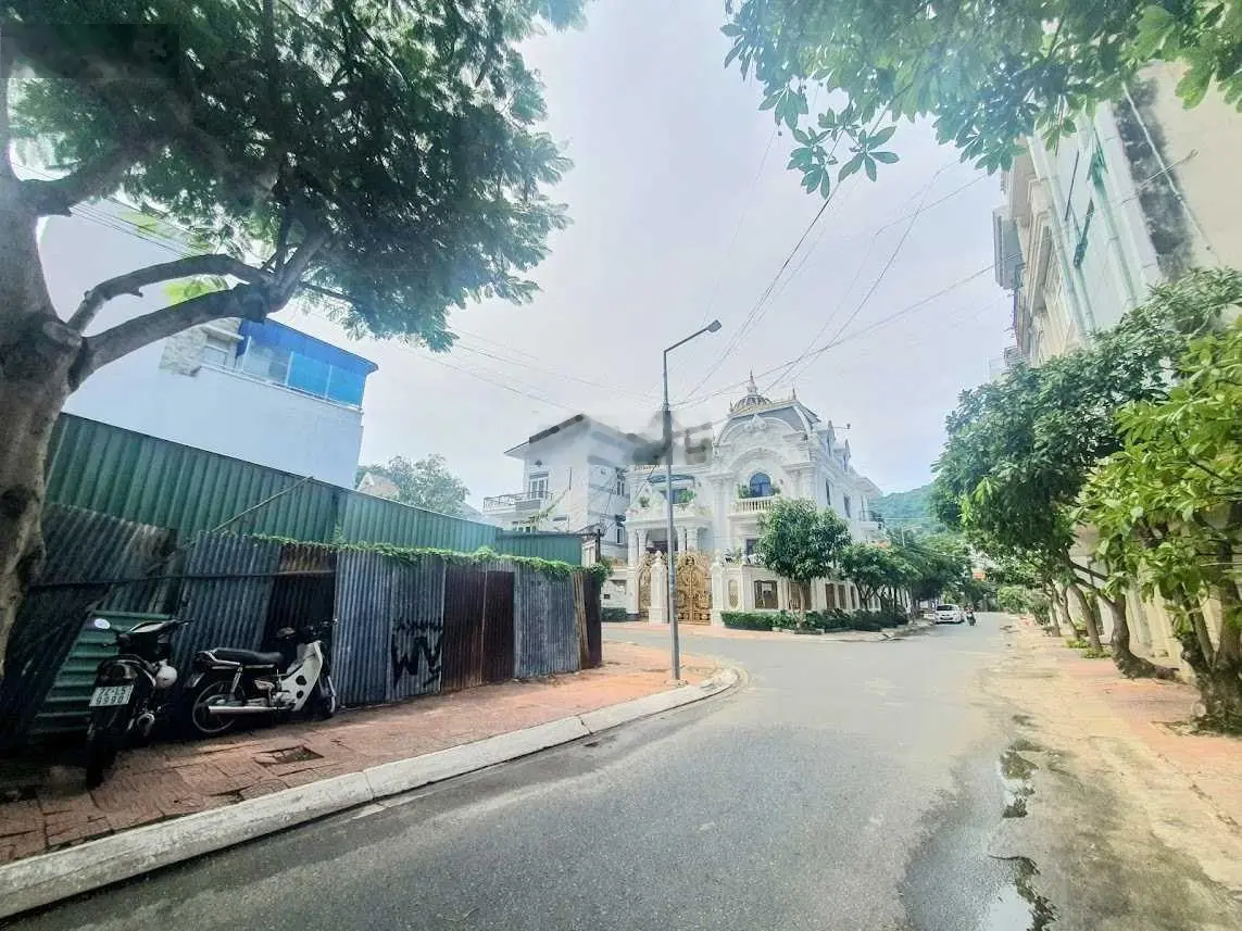Bán lô đất biệt thự góc 2 mặt tiền khu Á Châu, Phường 2, Vũng Tàu. Giá 18 tỷ