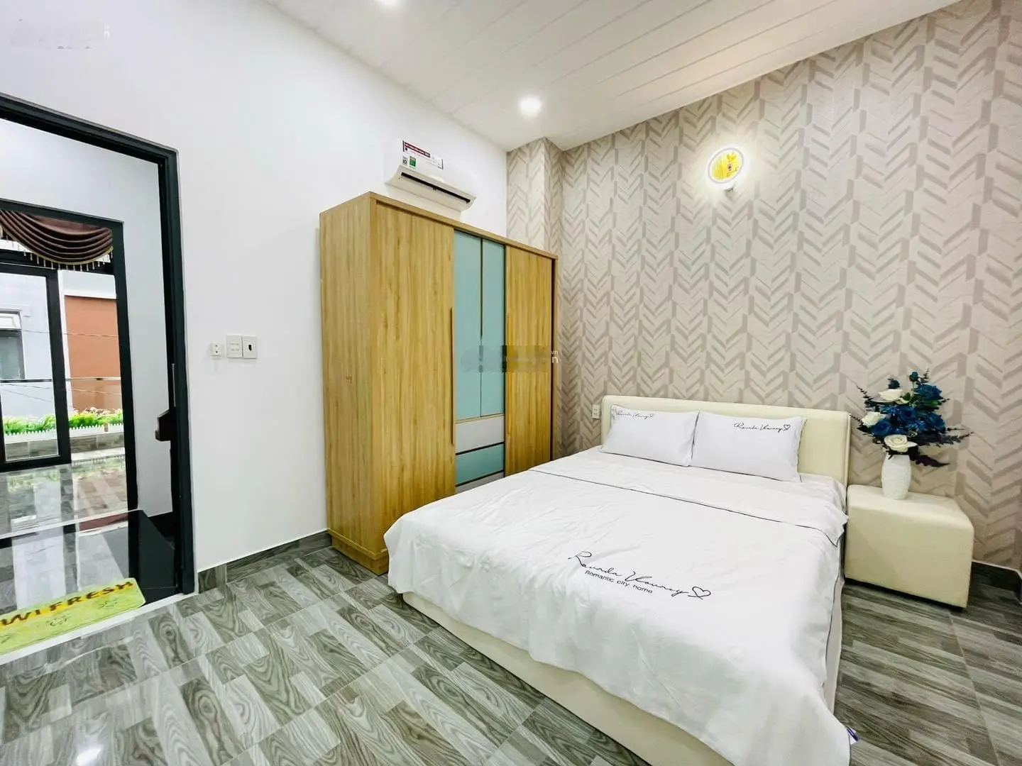 Chính chủ bán nhà HXH 6m Cách Mạng Tháng 8, P13, Q10. Căn 57m2, sổ hồng riêng. LH 0336 556 ***