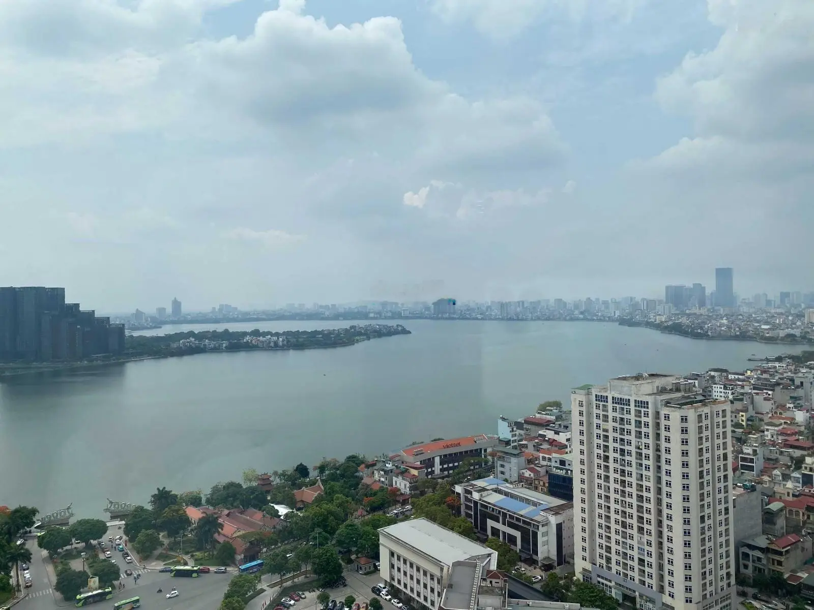 Bán căn penthouse cao cấp D'. El Dorado Tây Hồ
