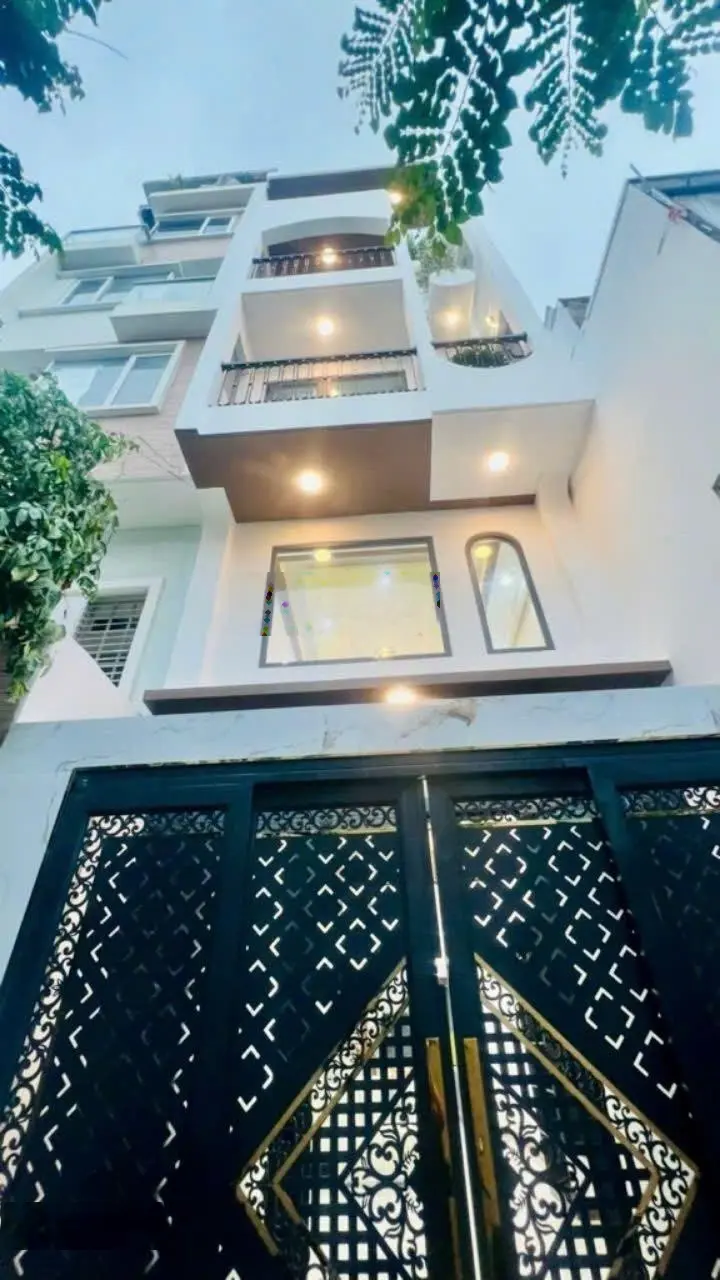 Bán nhà riêng quận 10 HXH Thành Thái 5 tầng 52m chỉ 10.3 tỷ, lh: 0907 082 ***