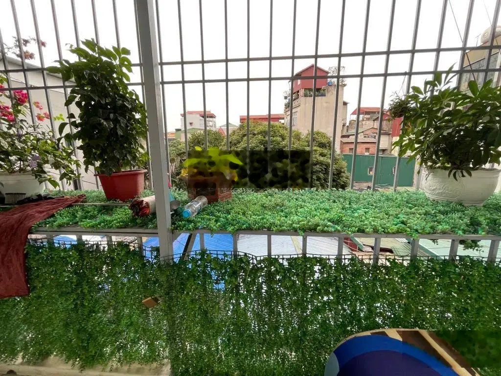 Bán căn hộ tập thể ngõ 16 Tây Kết DT 75m2 thiết kế 2PN, 2 WC giá chỉ 3.5 tỷ view đẹp