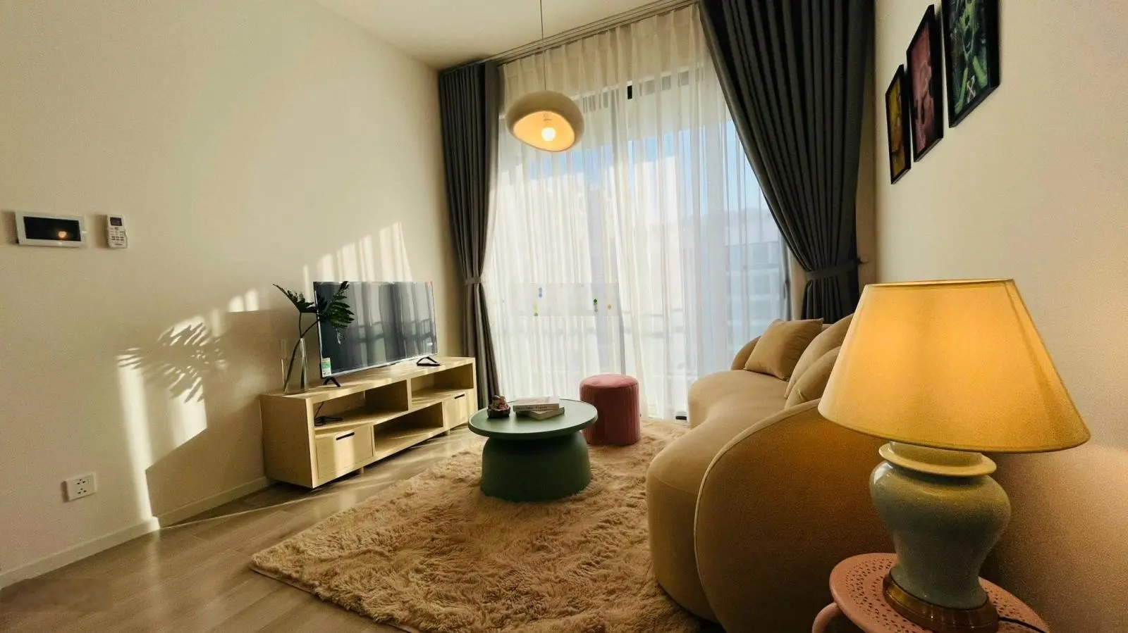 Sang lỗ bán gấp căn hộ 2PN2WC full nội thất cao cấp view thoáng đẹp tại Masteri Centre Point Q9