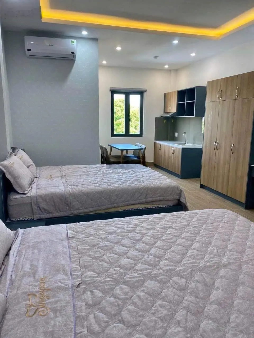 Bán CC mini tại Hà Thị Thân, 17.5 tỷ, 161m2, 12PN, 12WC, chỉ với view đẹp