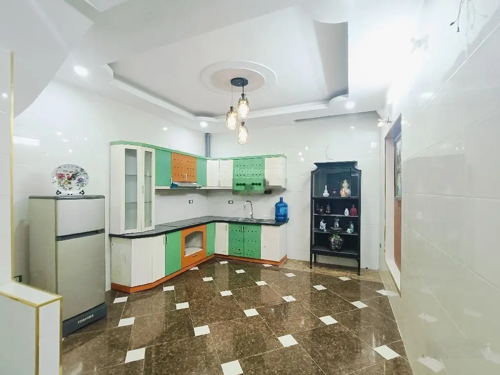 Bán nhà phố vip Yên Lạc, ngõ ô tô, thông 2 đầu, vị trí siêu đắc địa, kinh doanh đỉnh, giá hợp lý