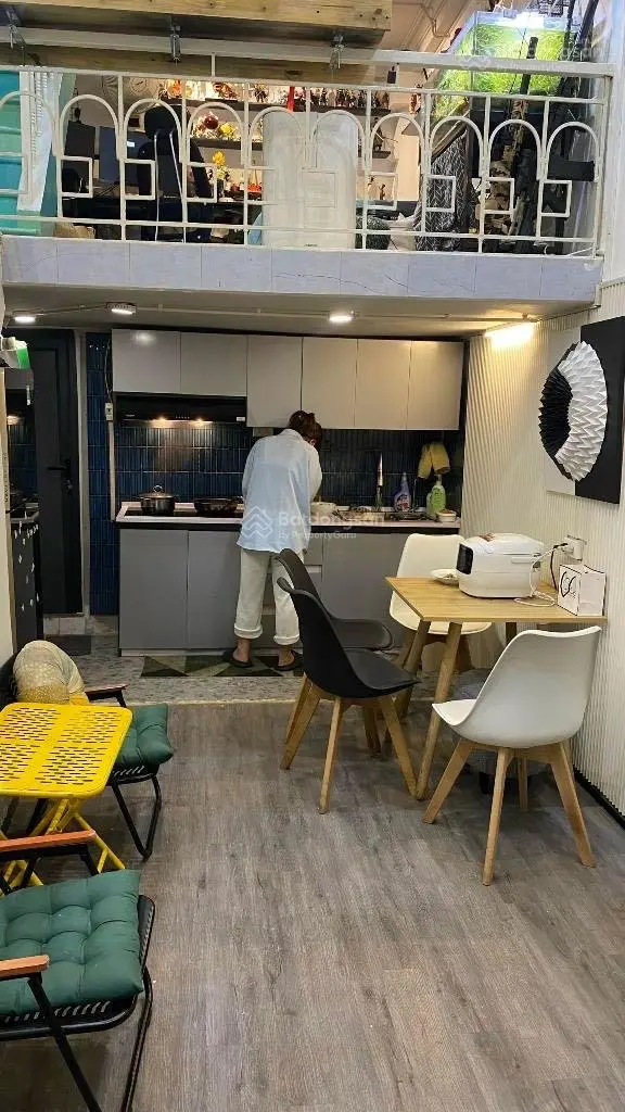 3,55 tỷ. Bán nhà Đội Cấn, 4 tầng, DT 23m2, KV vô vàn tiện ích, vài bước ra Lăng Bác, ra chợ