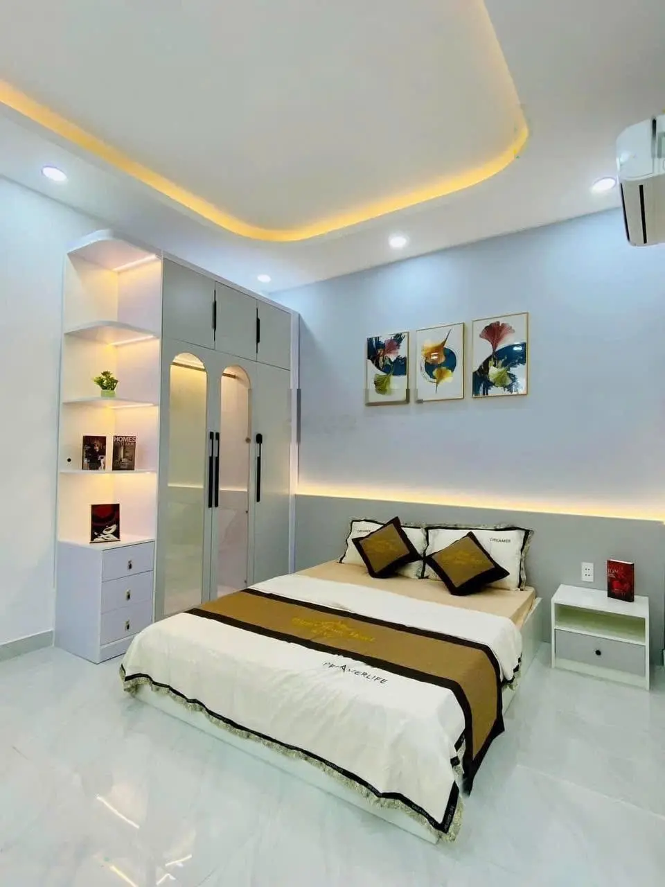 Nhà Tân Bình DT gần 80m2, 4 tầng full NT nhỉnh 6 tỷ