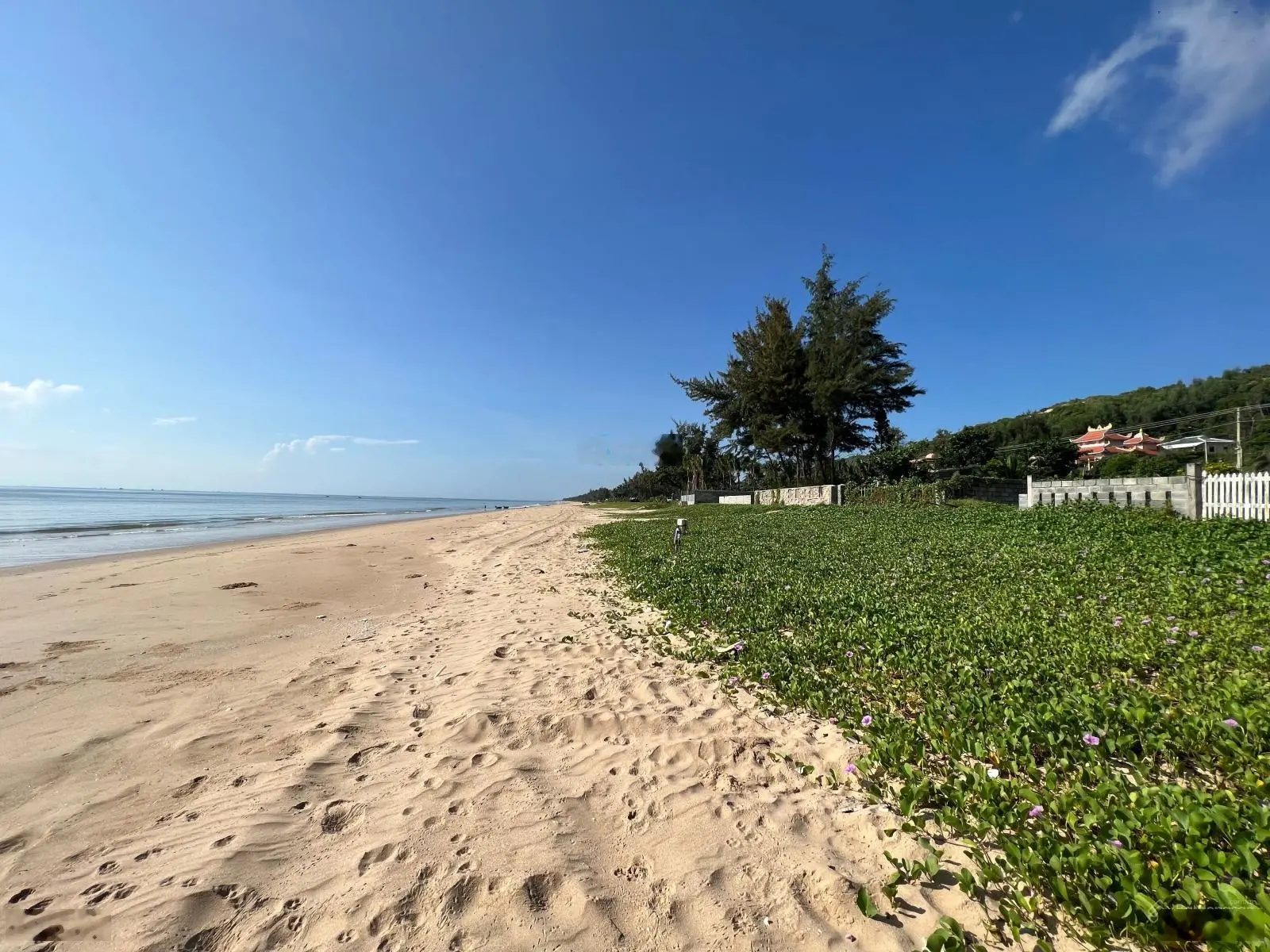 Còn duy nhất lô đất biển 2 mặt tiền - giá tốt - Lạc Long Quân, gần Novaworld Tiến Thành, Phan Thiết