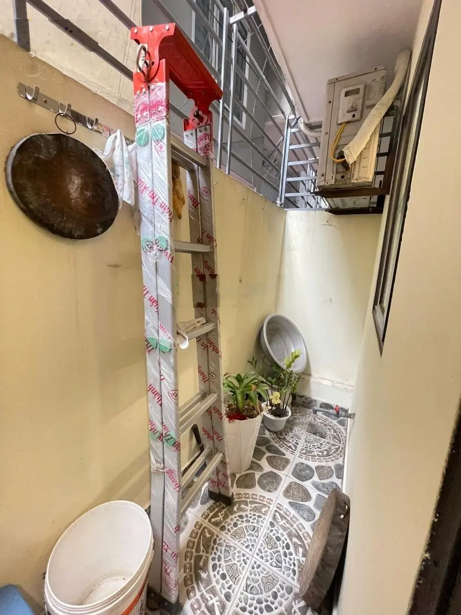 Văn Chương, Đống đa, ngõ thông Kd, vị trí gần hồ, nhà đẹp ở ngay, 32m2x5T , lô gốc