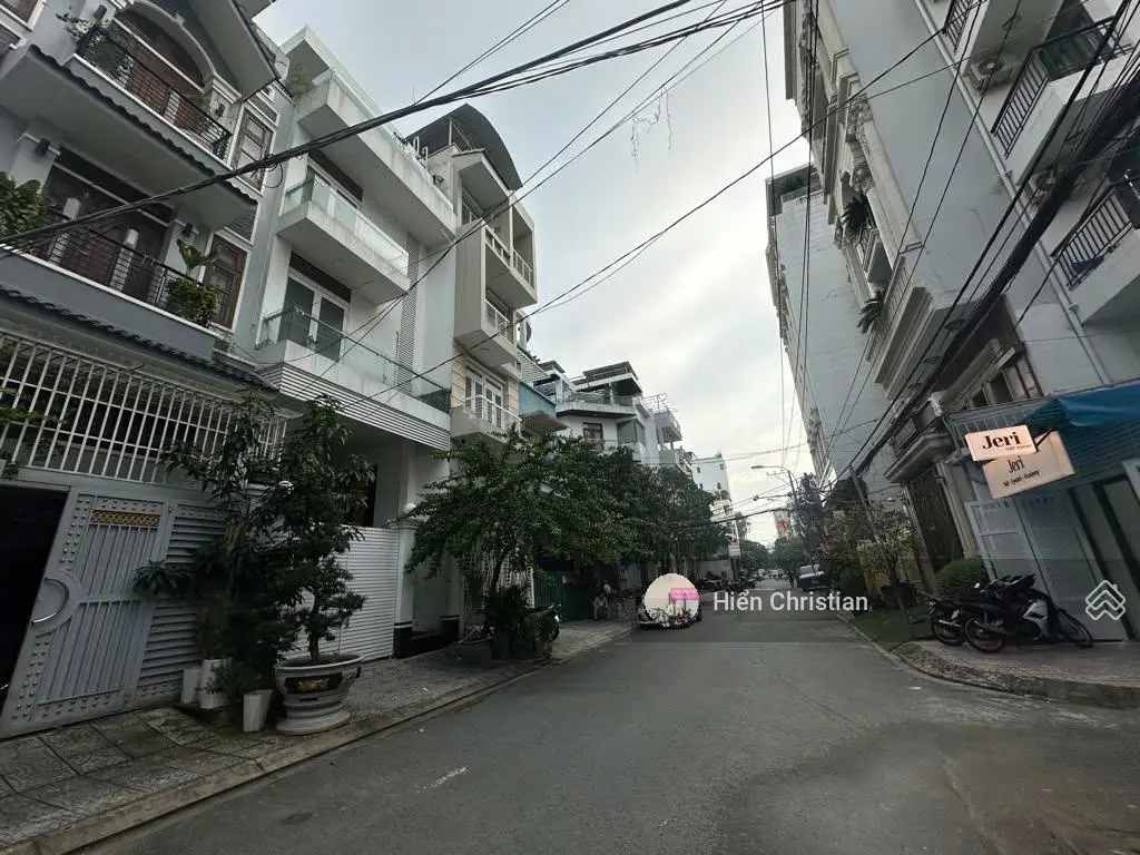 Nhỉnh 11 tỷ. Mặt Tiền đường số 36, Tân Quy, Quận 7; DT:4x17; 5 lầu; Ở thì tuyệt Kinh Doanh Đỉnh