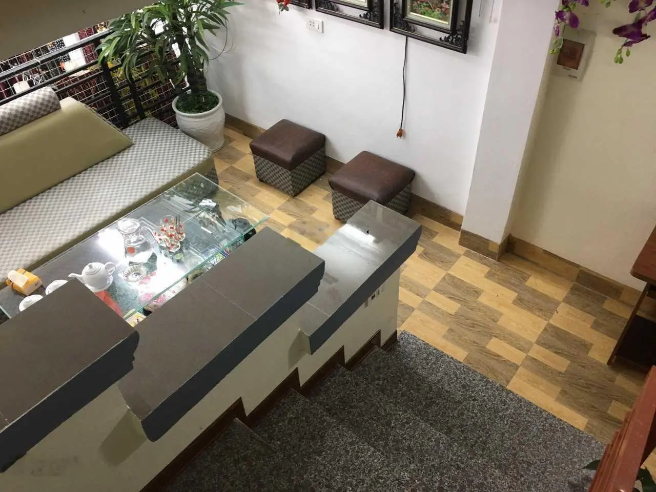 Bán nhà 4,5 tầng ngay cổng chợ phố Hiến, ngã tư đèn đỏ đường Điện Biên, kinh doanh buôn bán sầm uất