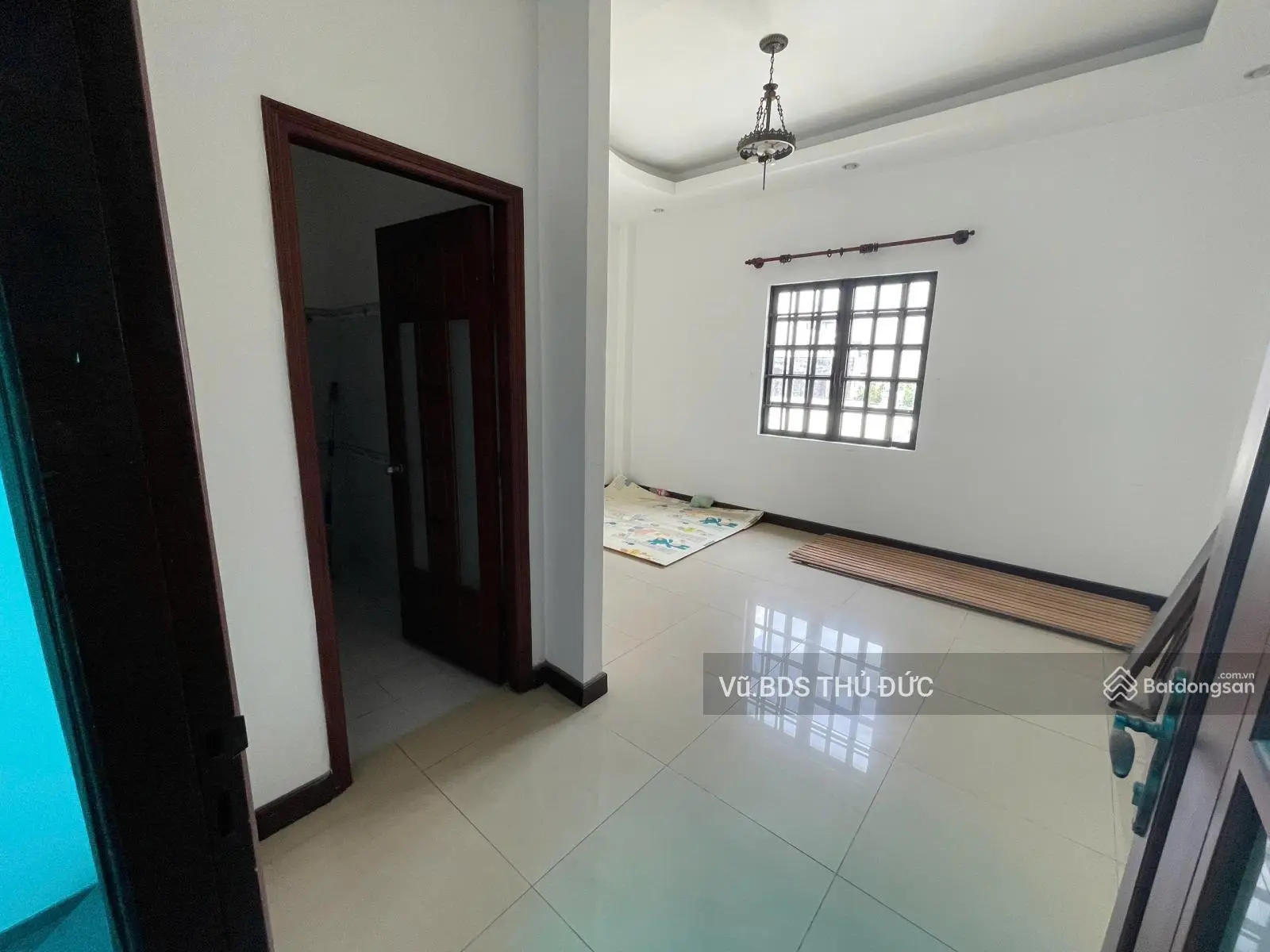 Nhà 3 tầng 154m2 4,9x31 đặng văn bi thủ đức hẻm xe hơi nhà 3PN4WC oto vào nhà 8ty3TL