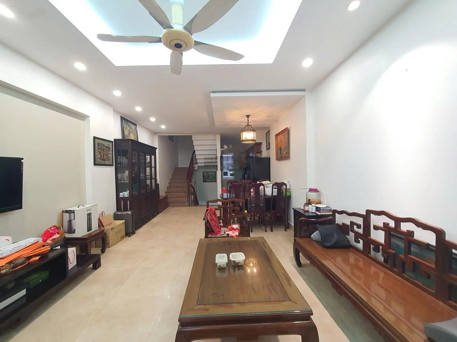 Bán Nhà Cầu Giấy Đỗ Quang Nhà phân Lô vỉ hè rộng Oto Tránh vừa ở vừa kinh doanh DT50m giá 25 tỷ