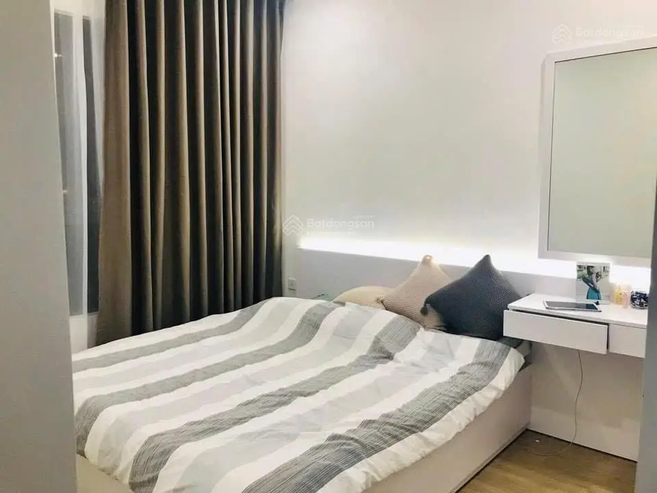 Bán gấp căn hộ Emerald 2PN-1WC (63,8m2) Full nội thất, gió lộng chỉ 3,140 Tỷ
