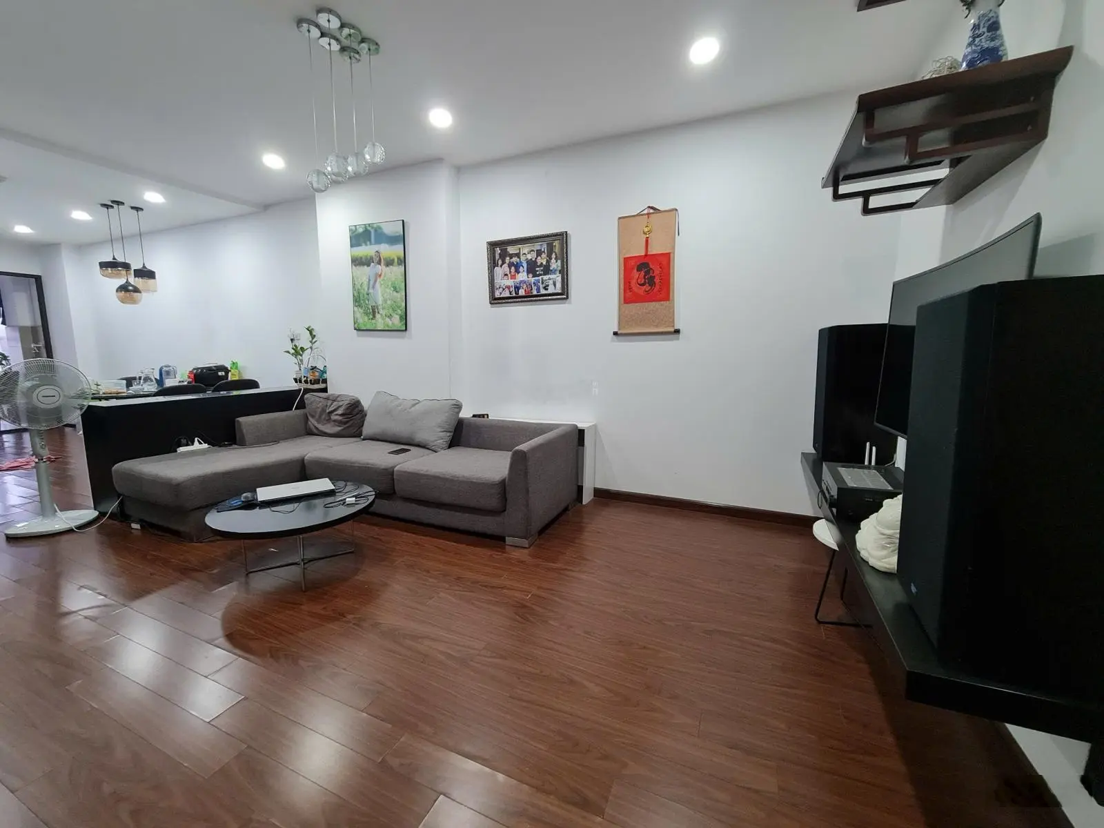 Chính chủ bán căn 85m2 chung cư Startup Tower, 91 Đại Mỗ, chỉ 3,75 tỷ, đã có sổ lâu đỏ, đủ nội thất