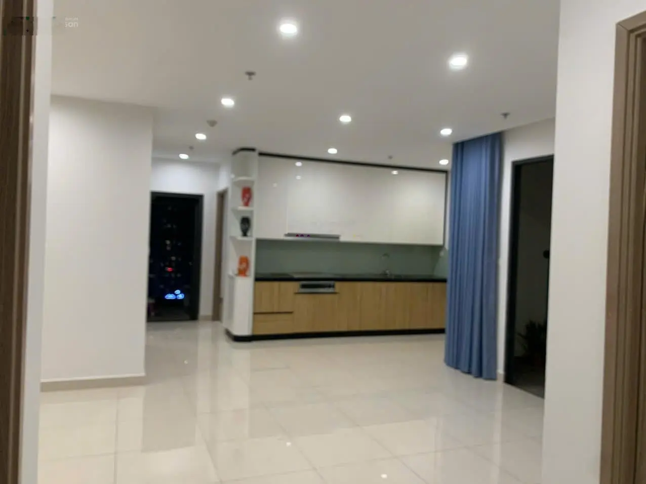Mình bán căn 3 phòng ngủ - bc đông nam - View bể bơi - 95m2 Toà S3.03 Vinhomes Smart city