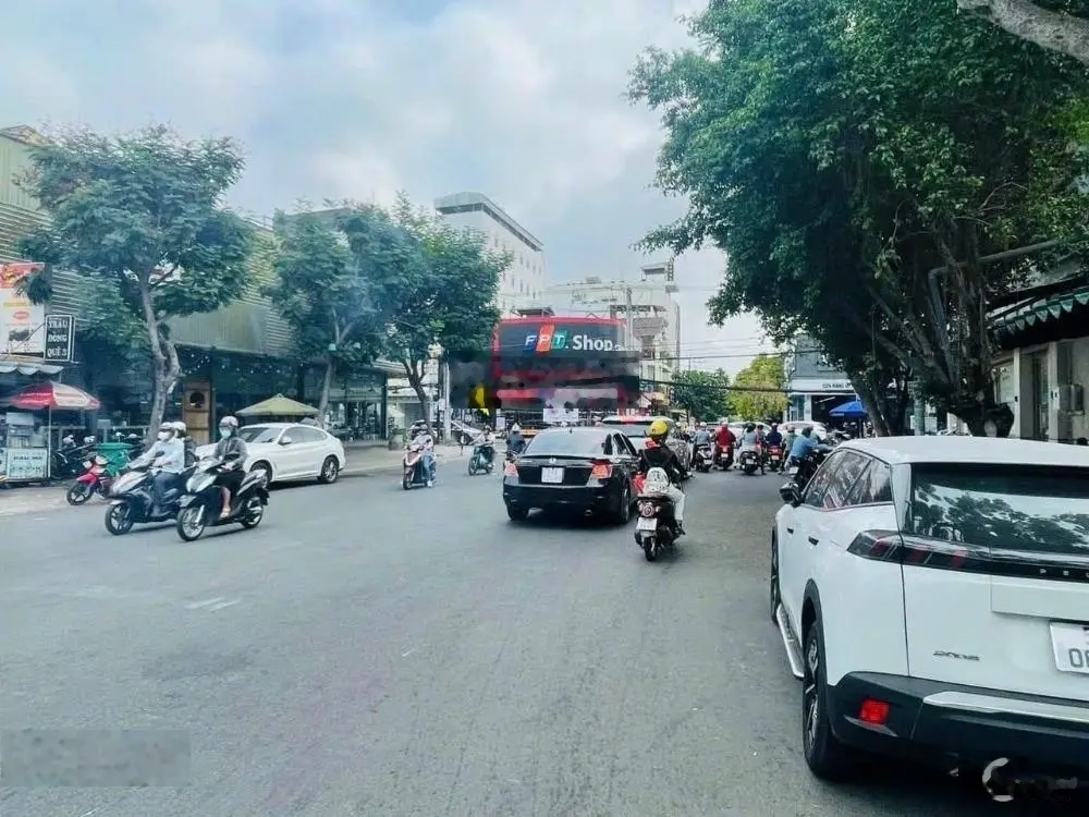 Bán nhà 03 lầu MT đường số 41 KDC An Phú Hưng l P. Tân Phong l Quận 7. DT: 4m x 18m, giá: 16.9 tỷ