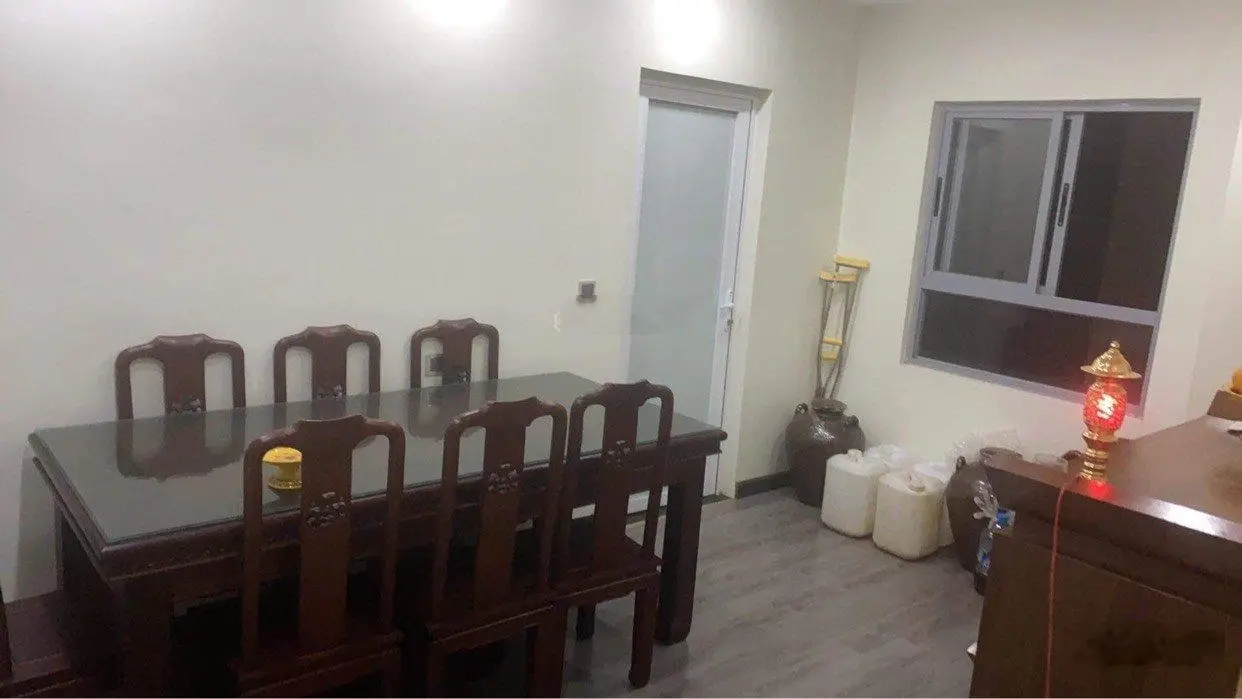 Chính chủ bán căn 4 ngủ 169m2 Diamond Flower. Ban công Tây Nam, đủ nội thất, sổ đỏ. Giá 12 tỷ
