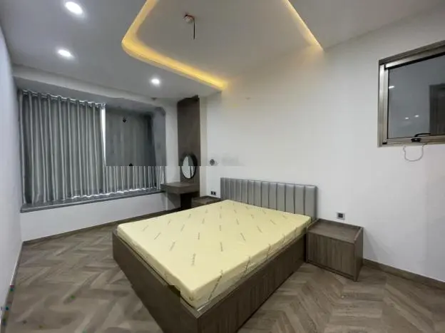 Bán căn hộ Midtown The Peak Phú Mỹ Hưng, 86m2, 2PN, giá 8 tỷ View thoáng mát