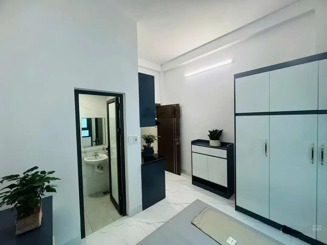 Bán Tòa CCMN 7 Tầng, 11 Phòng - Doanh Thu 70 Triệu/Tháng Tại Phố VIP Mỹ Đình - ô tô đỗ gần cửa