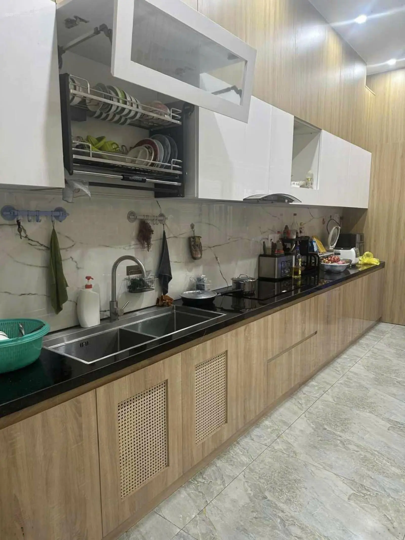 Bán nhà 4 tầng mới hiện đại gần biển Đà Nẵng giá rẻ đầu tư sinh lời cao