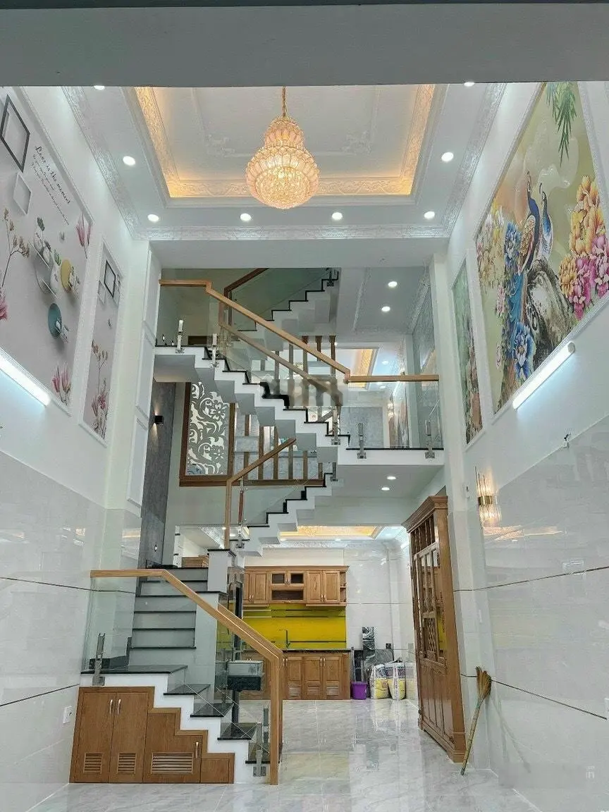 Nhà đẹp đây khách ơi!! Căn Huỳnh Mẫn Đạt, quận 5. 60m2, số hồng riêng- giá 4,1tỷ