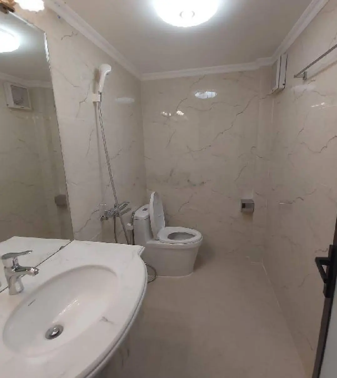 Bán nhà tập thể Đồng Xa 85m, 3PN riêng biệt, ô tô đỗ chân cầu thang, full nội thất, giá 3,5