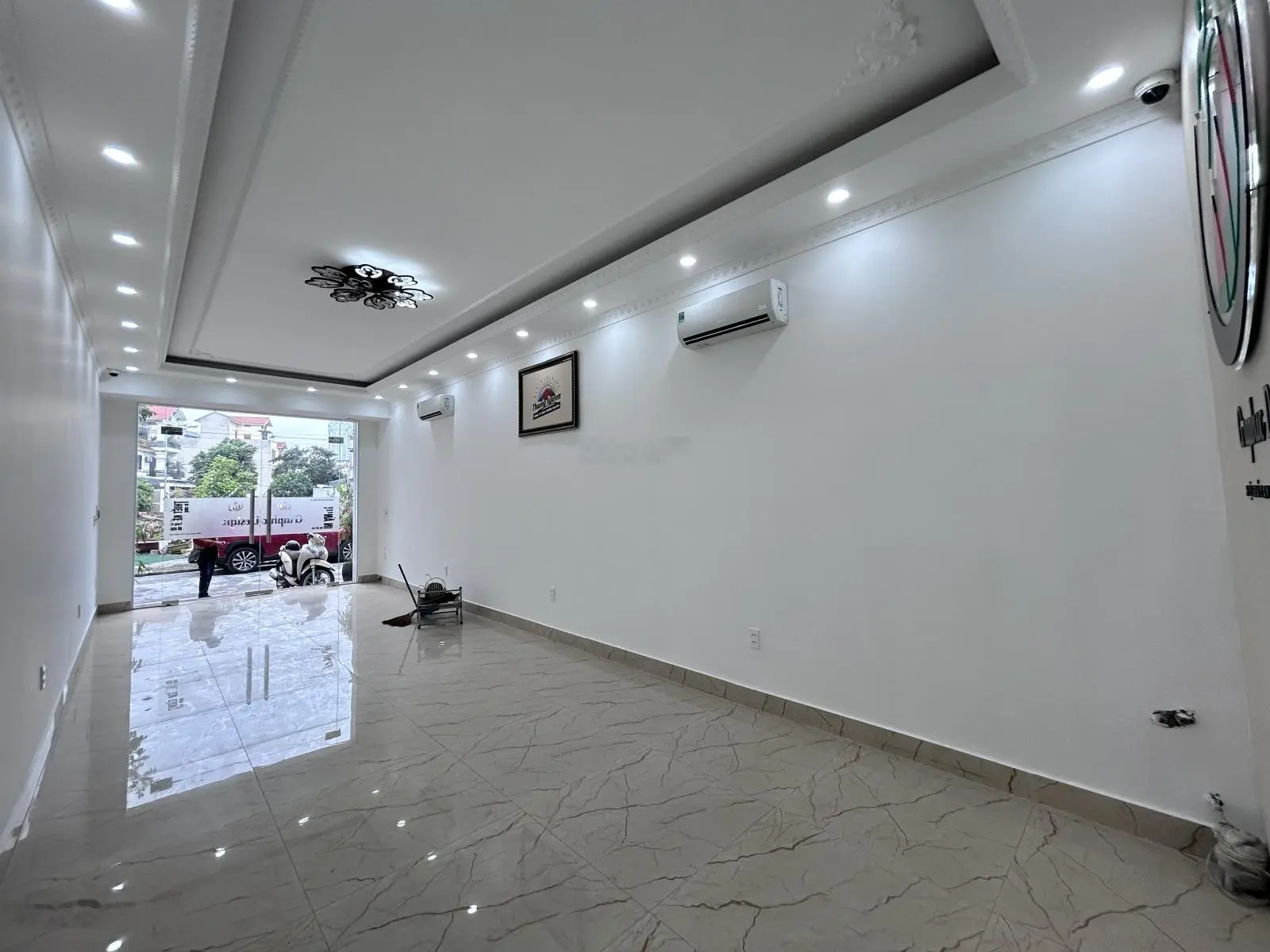 Nhà dân xây độc lập, TĐC Vườn Hồng vẫn còn mới nguyên, 3 tầng, 4 tỷ 7