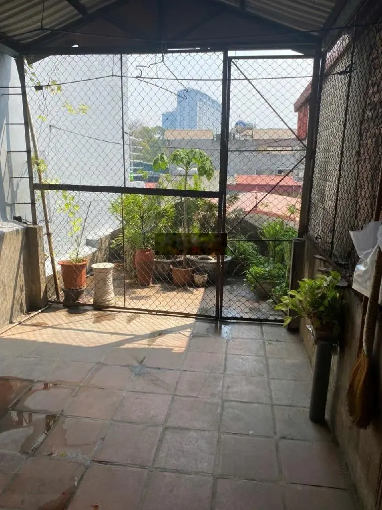 Bán nhà mặt ngõ Hoàng Hoa Thám - Ô tô đỗ - Mặt ngõ thông các ngả - 2 mặt ngõ