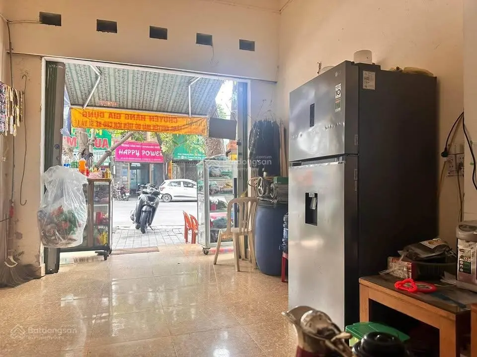 Chính chủ cần bán căn nhà 2 tầng tại trục chính Hải Thượng Lãn Ông, TP Thanh Hoá.