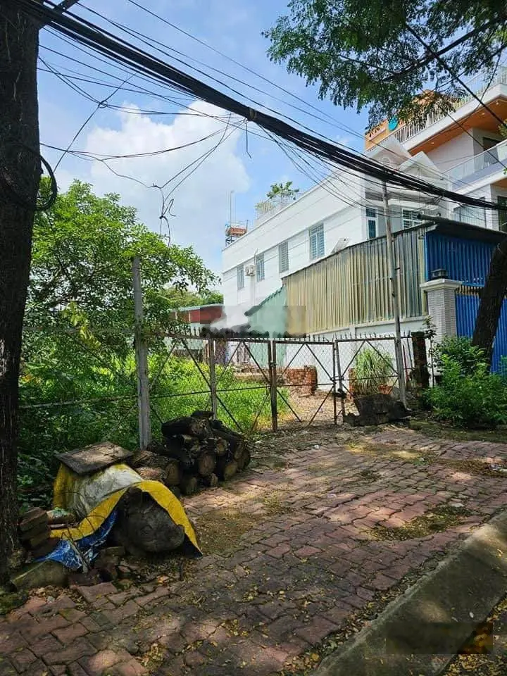 Mặt tiền Xóm Guốc sang tên liền tay 970 triệu/235.4m2 nhựa thông 2 đầu Phú Thọ, Thủ Dầu Một, BD