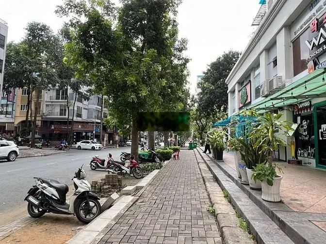 Bán shop 150m2 Sky Garden 3, đường Phạm Văn Nghị, Phú Mỹ Hưng giá mềm