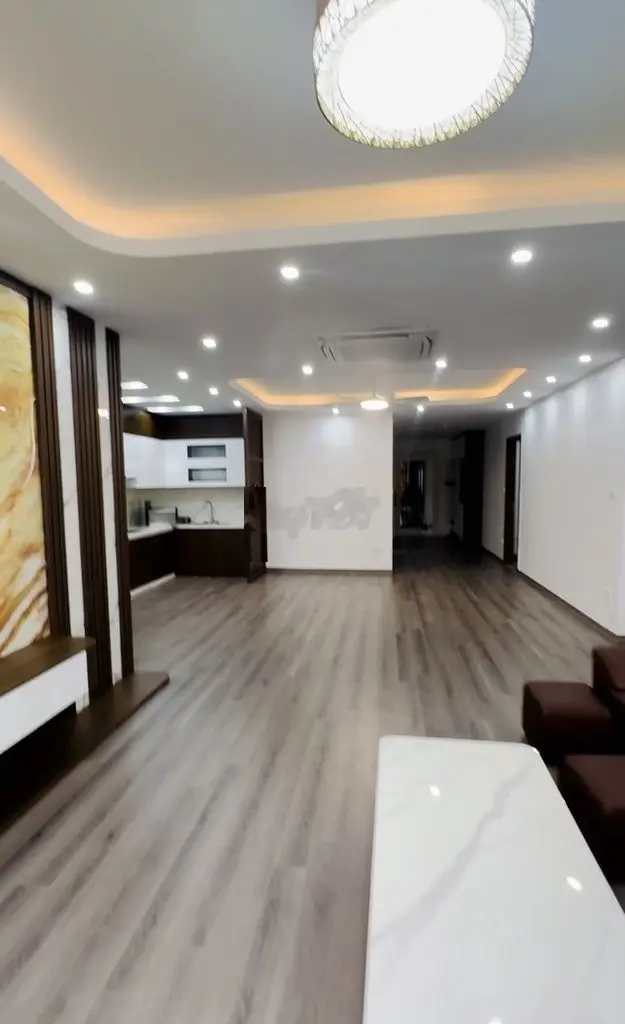 Cần bán căn hộ chung cư FLC Landmark 159m2, full nội thất, view đẹp