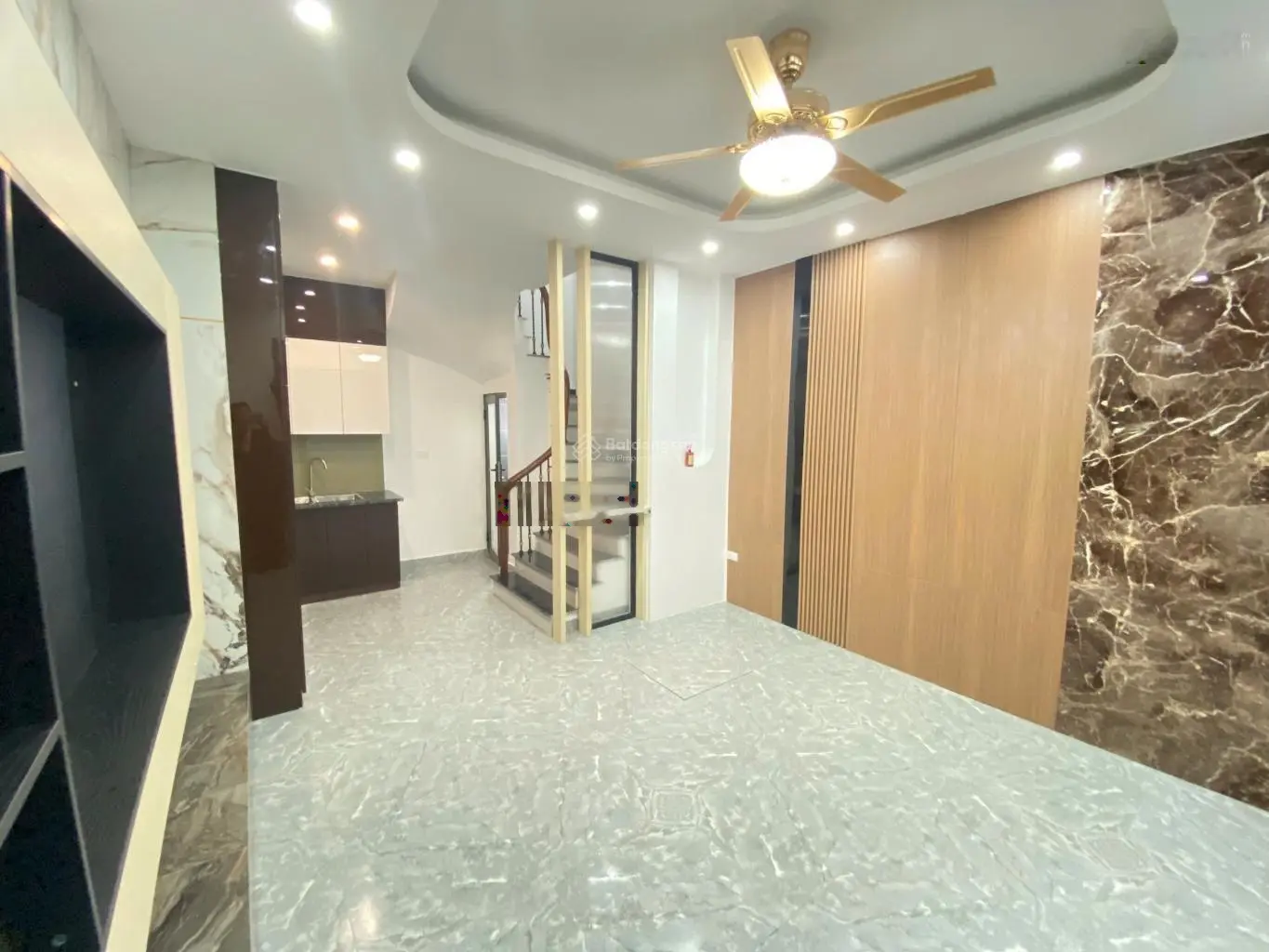 Duy nhất 1 căn Ngay Aeon Thạch Bàn 34m2 x 5T Lô Góc Full nội thất xịn xò 3 bước chân ra Mặt Phố TB