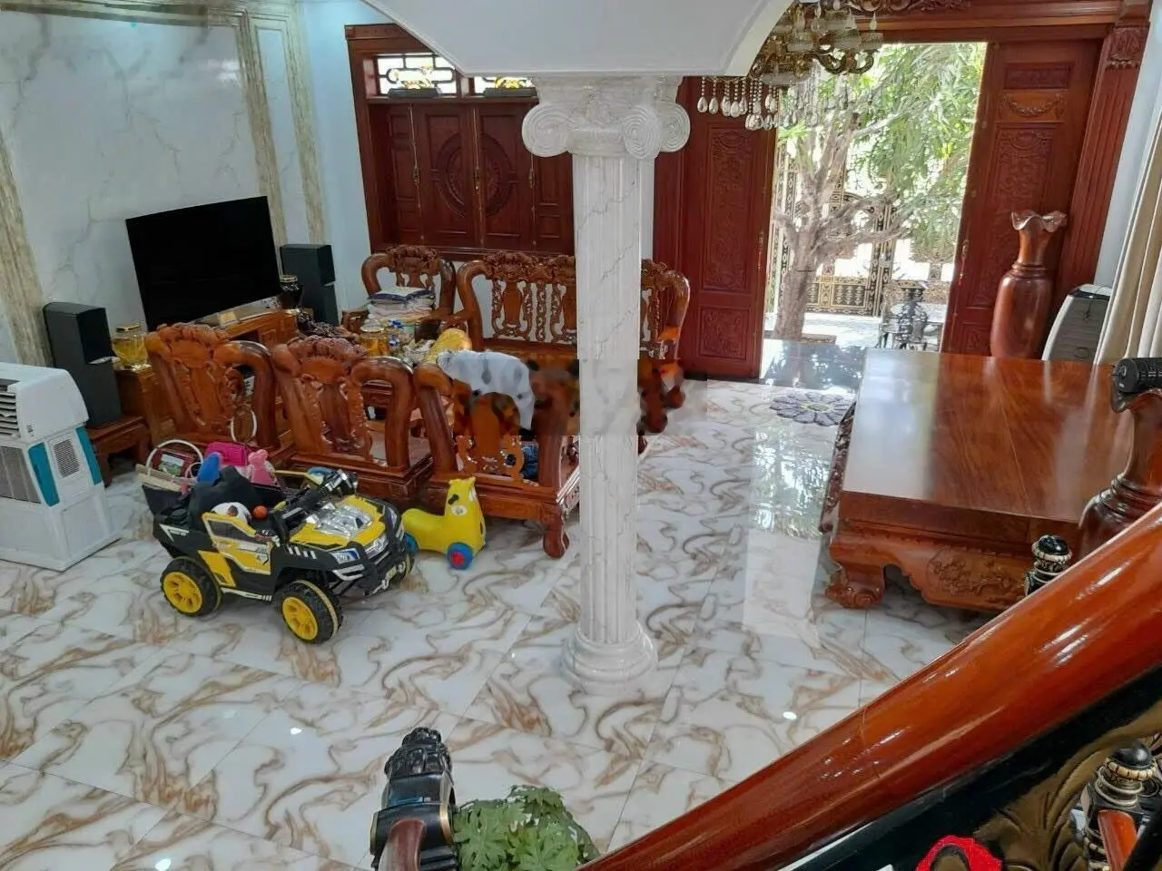 22ty8 có ngay căn biệt thự 10x24m 1 hầm 3 lầu kdc đại phúc green villas full nội thất