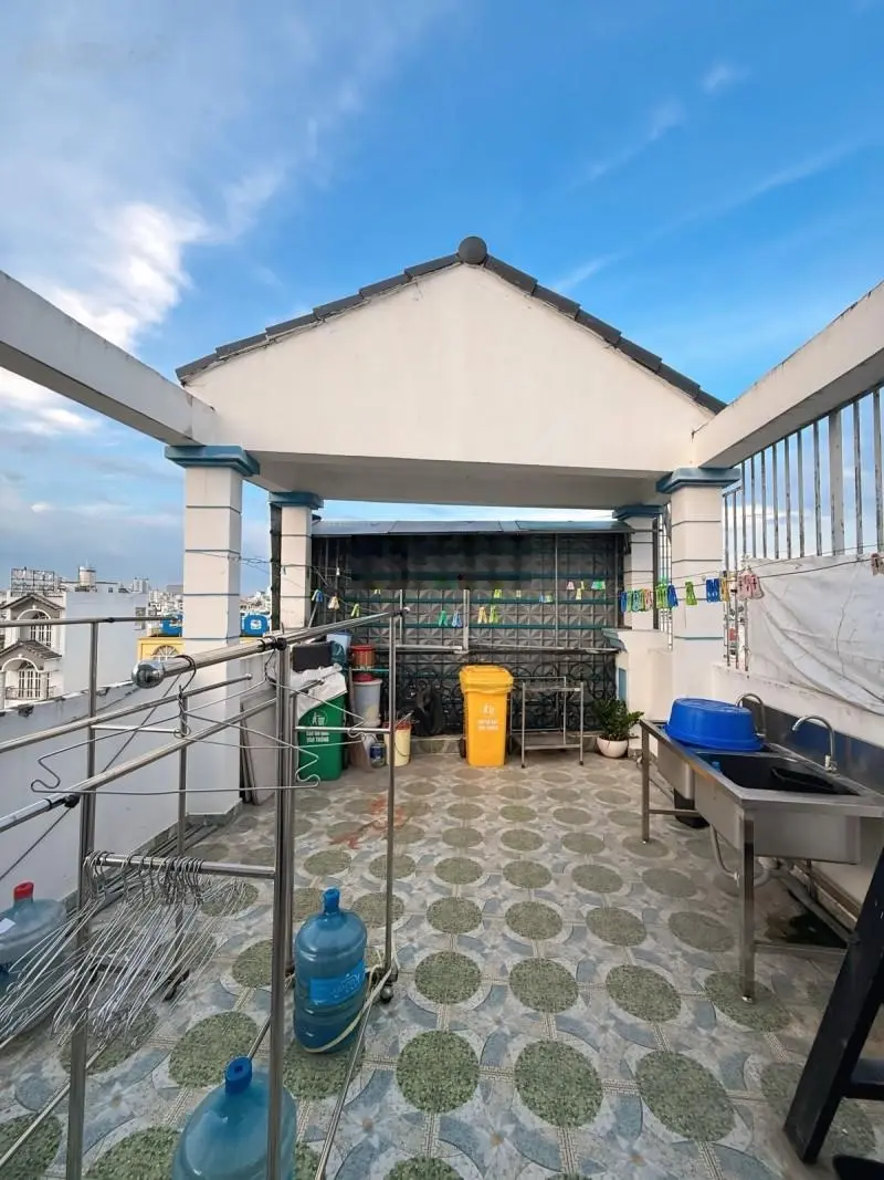 Bán nhà mặt tiền Cách Mạng Tháng 8, Quận 10 - 7 tầng có thang máy Nhật - 105m2 (4.2 x 25) chỉ 28 tỷ