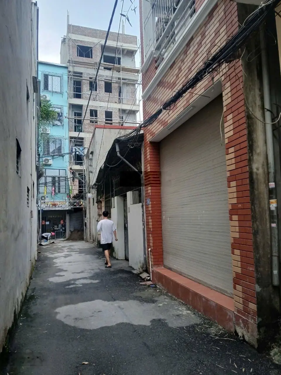 Bán nhà Xuân Phương, 54m2. Gần trường Đại Học Công Nghiệp Nhổn, ô tô con qua cửa, giá: 6,8 tỷ