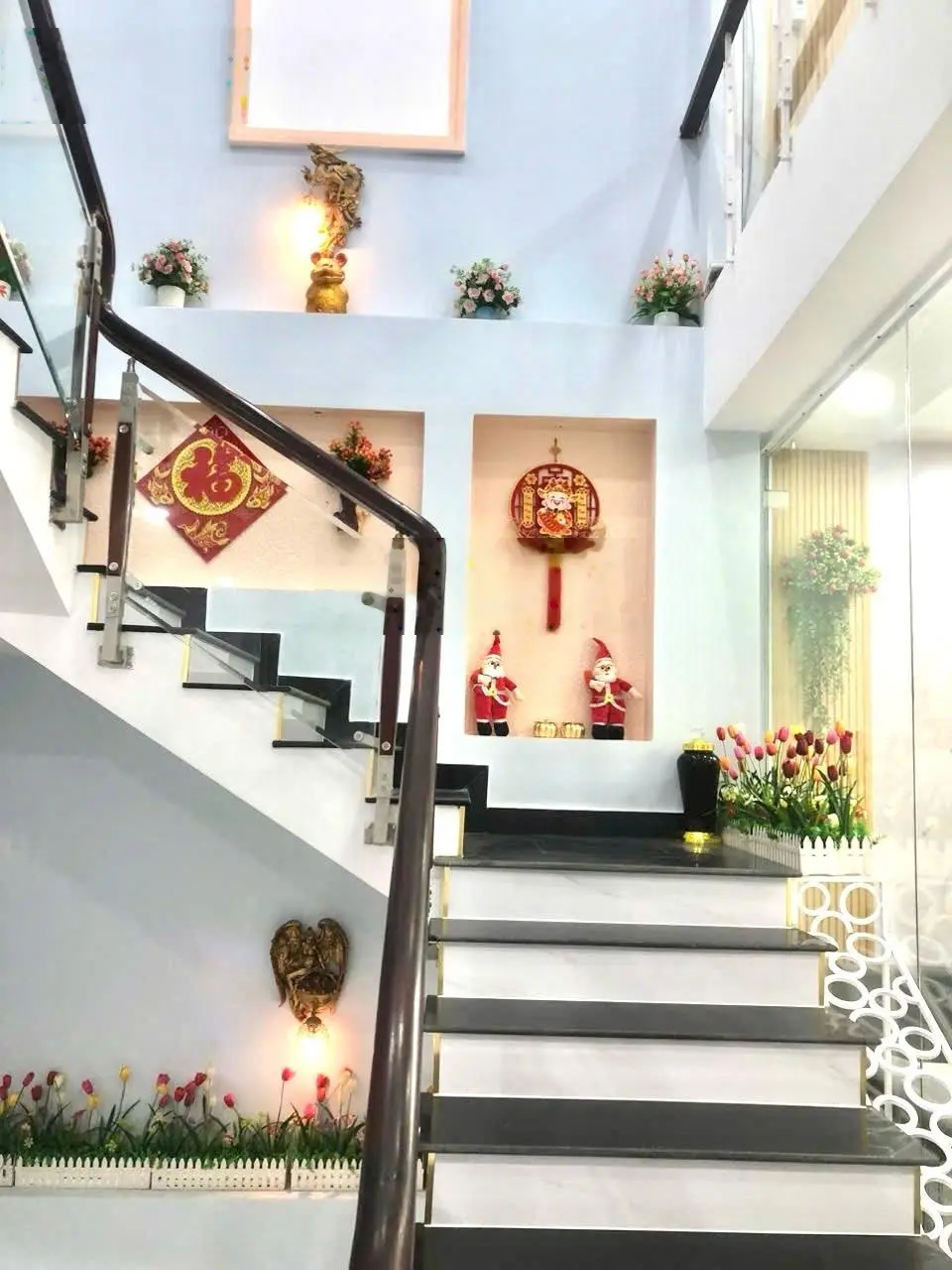 Bán nhà tiền Bế Văn Đàn 98m2 - 3 tầng - nhà mới kiên cố - kinh doanh tốt - 7.95 tỷ